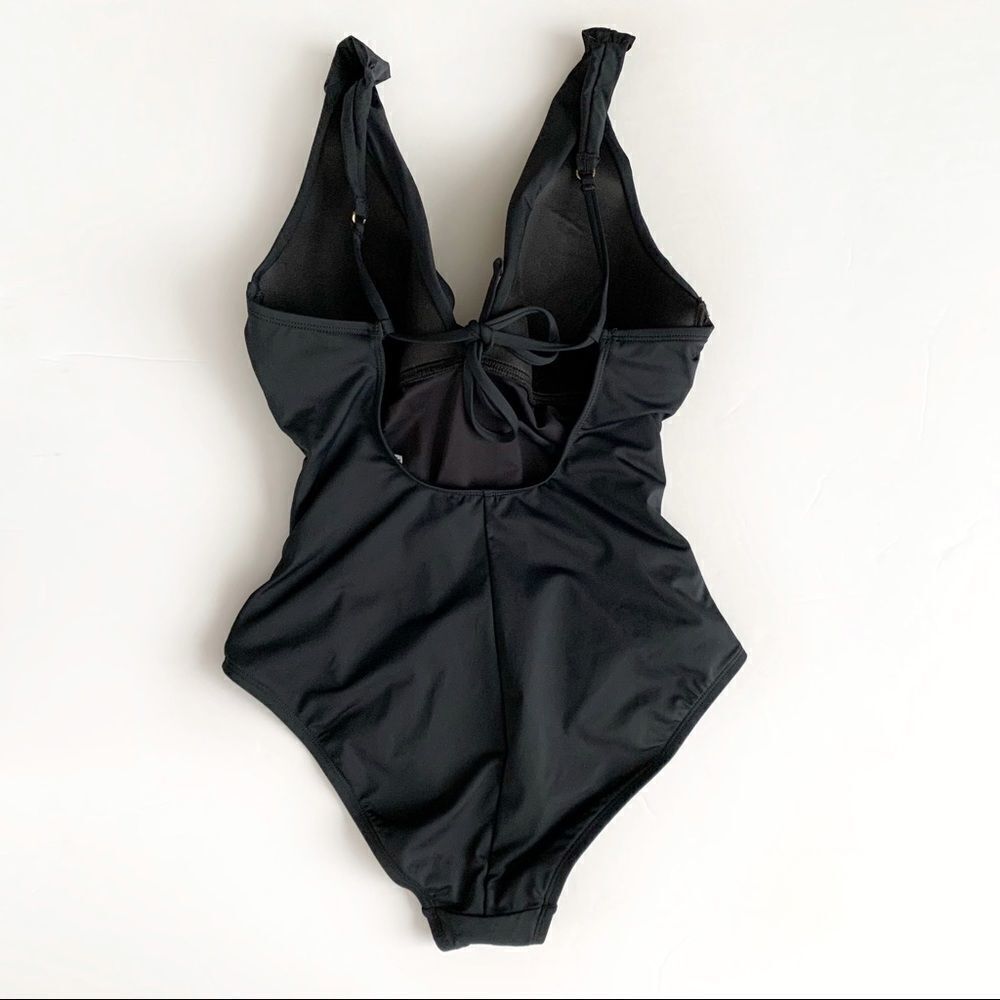 LA BLANCA Island Goddess One Piece Swimsuit! - Picture 4 of 6
